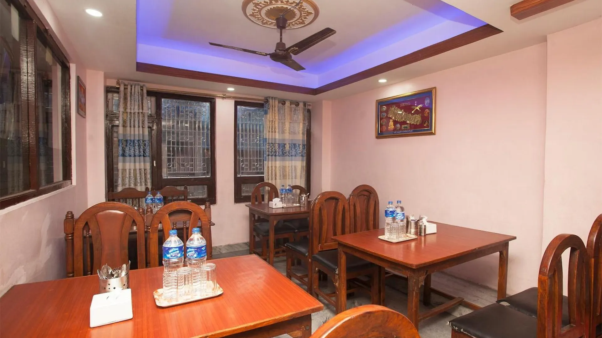 Oyo 814 Machhapuchhre Hotel Katmandu